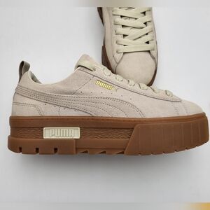 Puma Women's Mayze Cream Suede Sneakers - Size 10